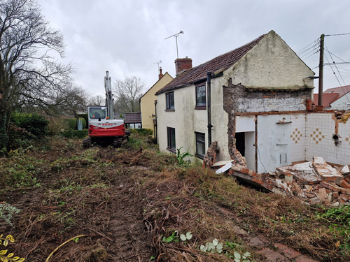 Bens Demolition Division job Vicarage Lane, Olveston photo number 10