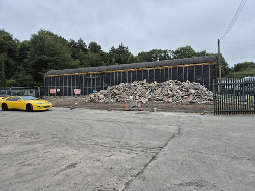 Bens Demolition Division job Wet drop assy roof sheets and take down building photo number 2