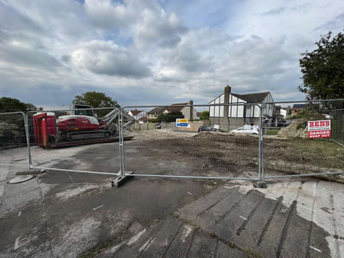 Bens Demolition Division job Dismantle outbuilding roof photo number 11