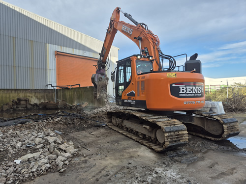 Bens Demolition Division job Remove concrete wall and slab photo number 3