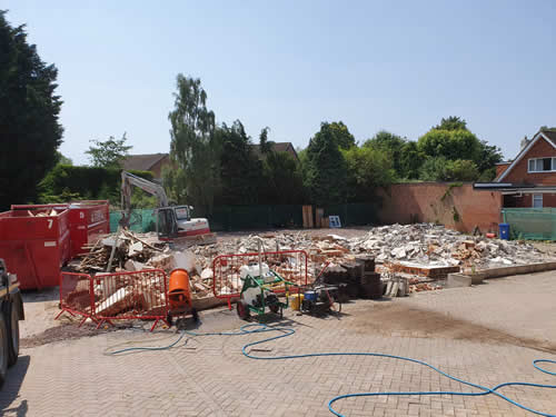 Bens Demolition Division job House demolition in Bracknell For Lancer Scott photo number 30