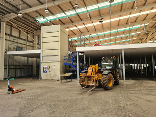 Bens Demolition Division job Remove mezzanine floor and clearing warehouse, Avonmouth, for Court Construction, Avonmouth Bristol photo number 6